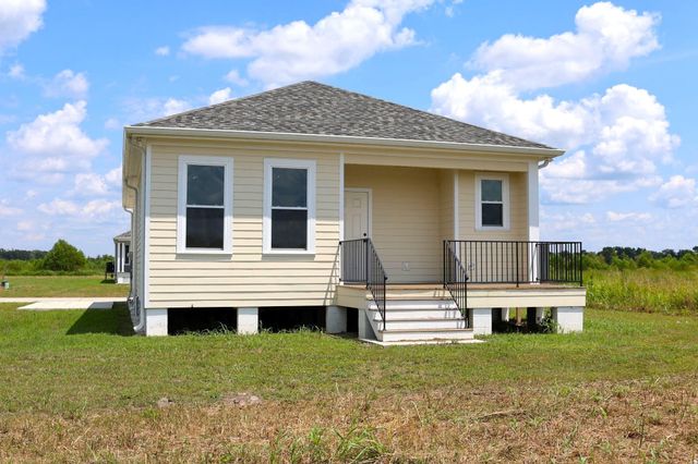 624 Jean Charles Boulevard, Gray, LA 70359