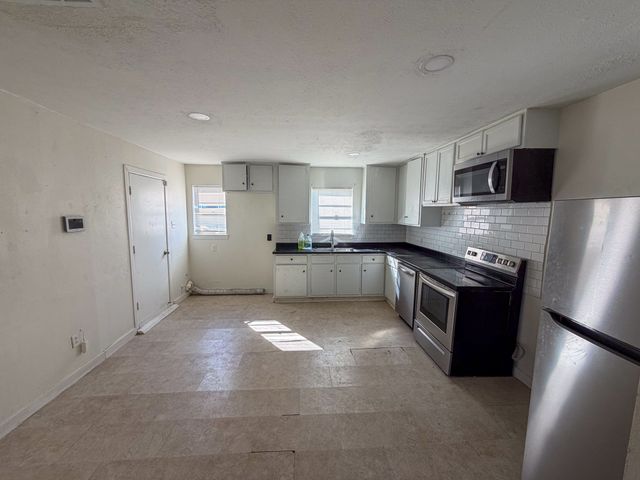 67 Mundt Street, Denison, TX 75020