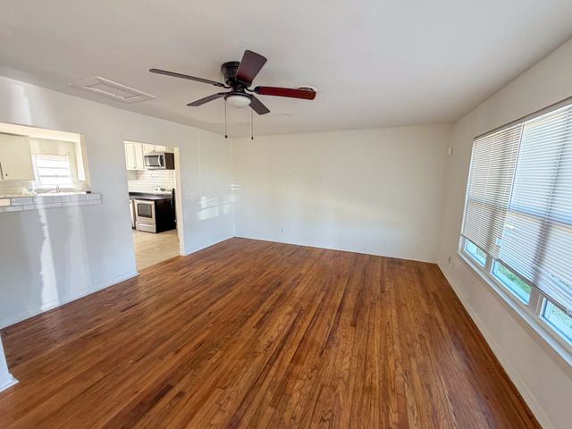 67 Mundt Street, Denison, TX 75020