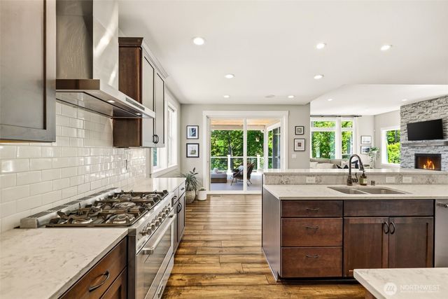 307 Puyallup Street, Steilacoom, WA 98388