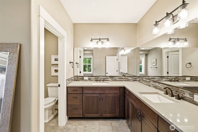 307 Puyallup Street, Steilacoom, WA 98388
