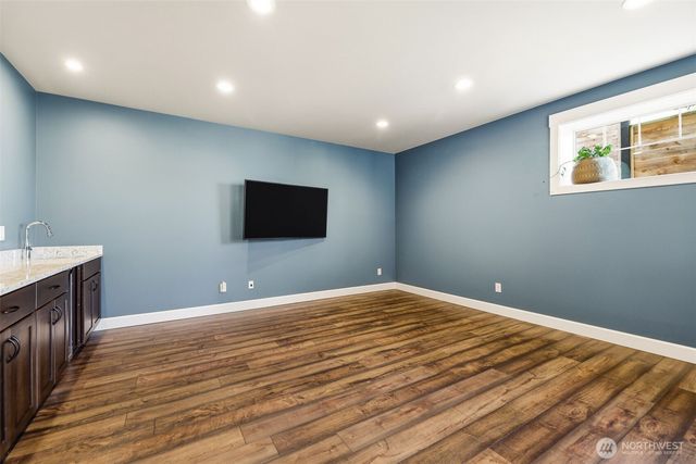 307 Puyallup Street, Steilacoom, WA 98388