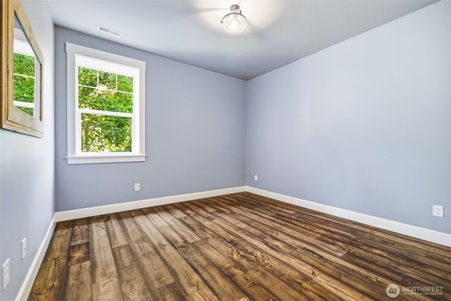 307 Puyallup Street, Steilacoom, WA 98388
