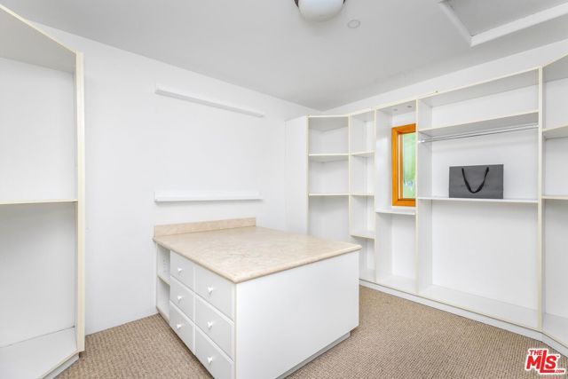 3724 Dixie Canyon Avenue, Sherman Oaks, CA 91423
