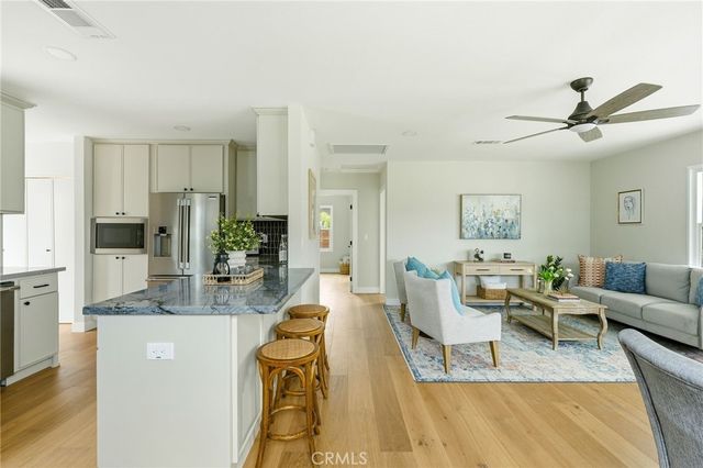 5815 E Oxholm St, Long Beach, CA 90808