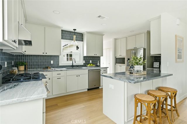 5815 E Oxholm St, Long Beach, CA 90808
