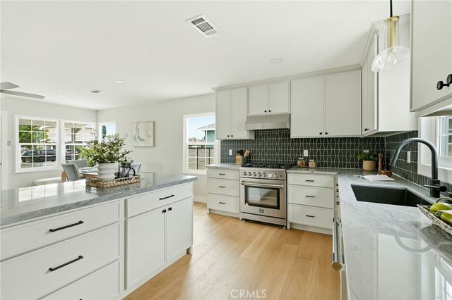 5815 E Oxholm St, Long Beach, CA 90808