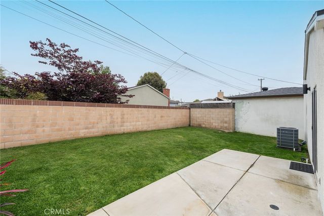 5815 E Oxholm St, Long Beach, CA 90808