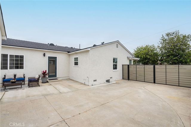 5815 E Oxholm St, Long Beach, CA 90808