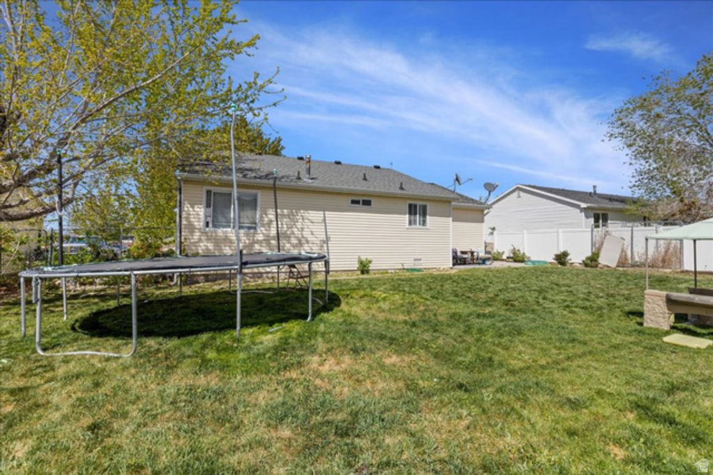 Image 24 of property listing at 869 W 880 S, Tooele, UT 84074