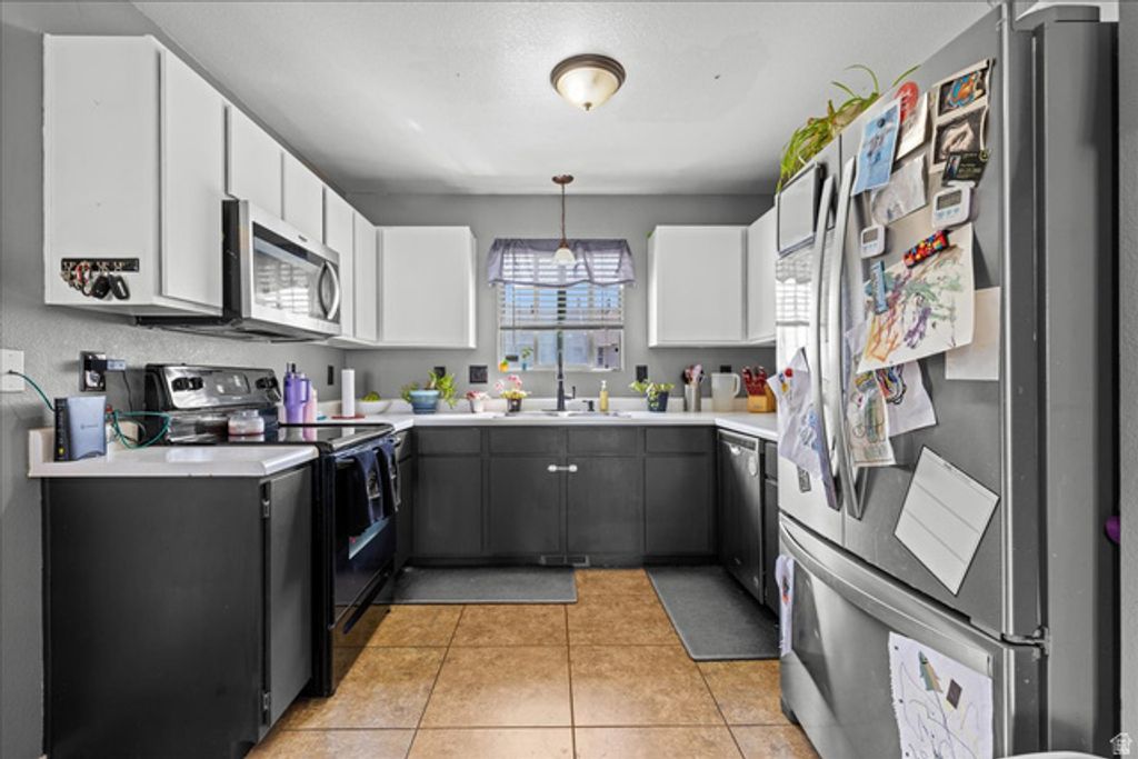 Image 10 of property listing at 869 W 880 S, Tooele, UT 84074
