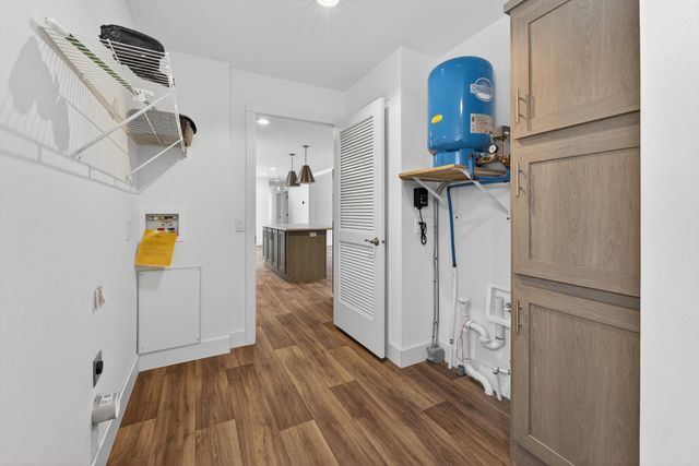 18980 Island View, Mora, MN 55051