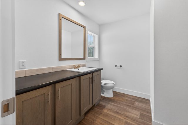 18980 Island View, Mora, MN 55051