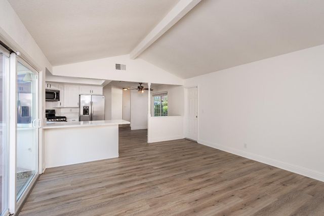 8219 Majestic Oak Way, Citrus Heights, CA 95610