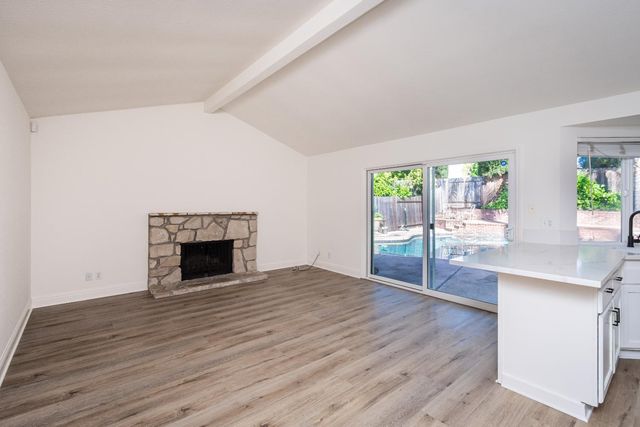 8219 Majestic Oak Way, Citrus Heights, CA 95610