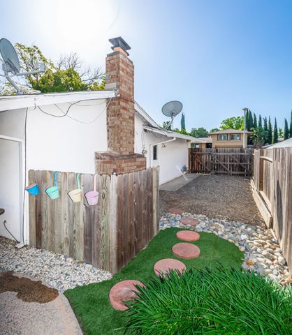 8219 Majestic Oak Way, Citrus Heights, CA 95610