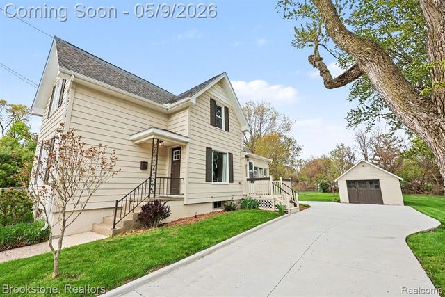67700 S Forest Avenue, Richmond, MI 48062