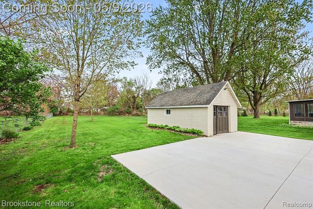 67700 S Forest Avenue, Richmond, MI 48062