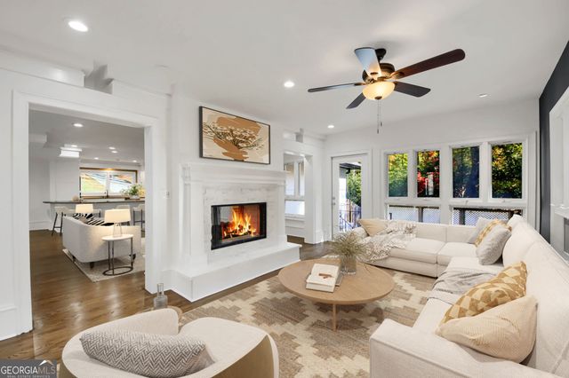 1092 Norwich Circle NE, Atlanta, GA 30324