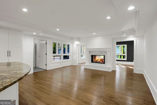 1092 Norwich Circle NE, Atlanta, GA 30324