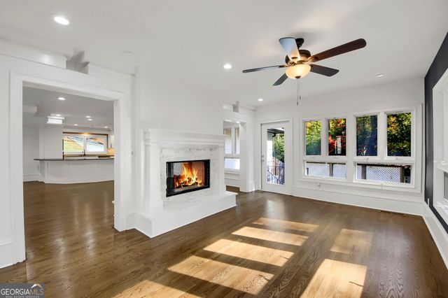 1092 Norwich Circle NE, Atlanta, GA 30324