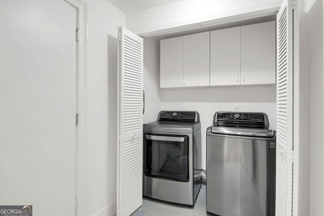 1092 Norwich Circle NE, Atlanta, GA 30324