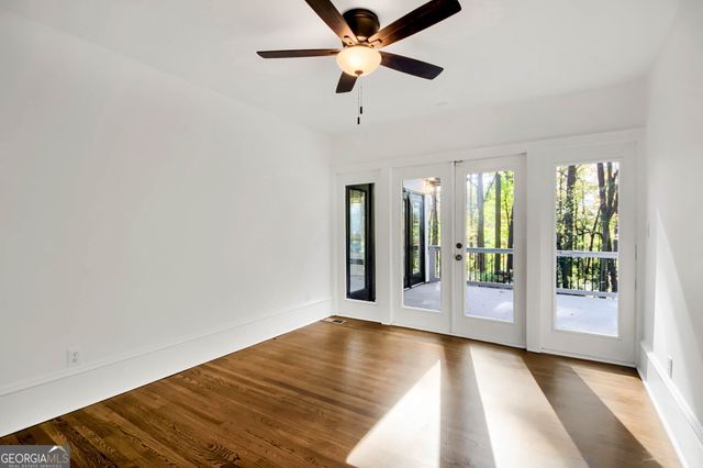 1092 Norwich Circle NE, Atlanta, GA 30324