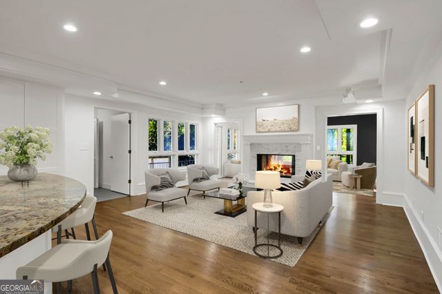 1092 Norwich Circle NE, Atlanta, GA 30324