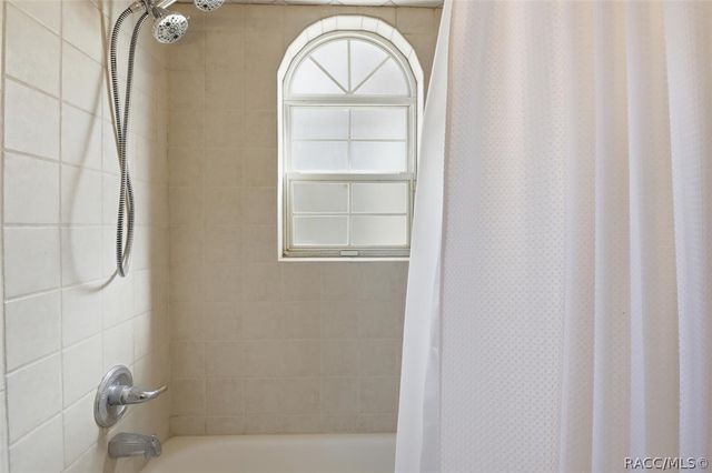 8921 E Sweetwater Drive, Inverness, FL 34450