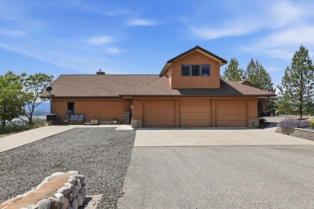 16211 E Jacobs Ln, Spokane, WA 99217