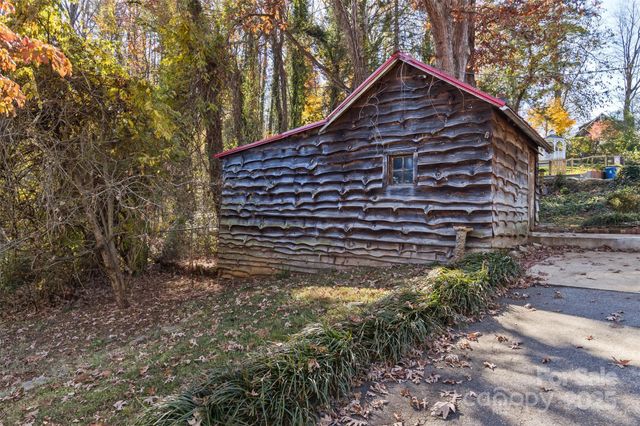 195 Terrace Drive, Canton, NC 28716