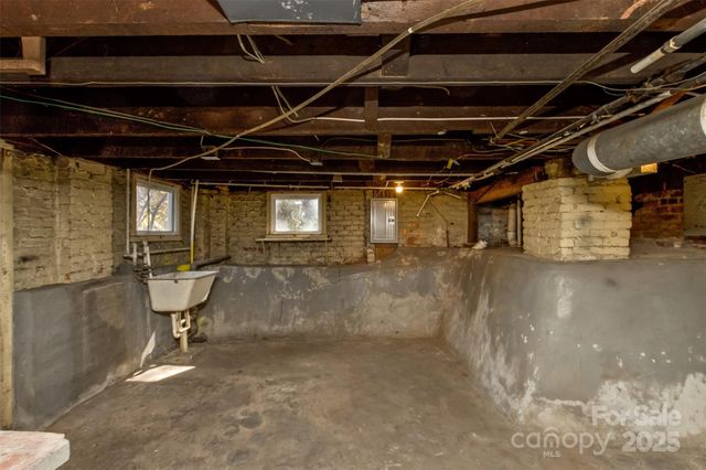 195 Terrace Drive, Canton, NC 28716