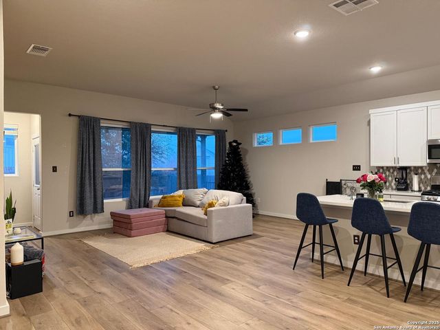 4422 Tiger Run, San Antonio, TX 78217