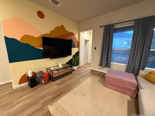 4422 Tiger Run, San Antonio, TX 78217