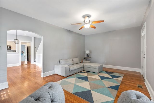 2801 Maplewood Rd, Henrico, VA 23228