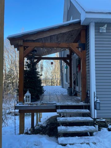 2170 Wildlife Road, Hartford, VT 05001