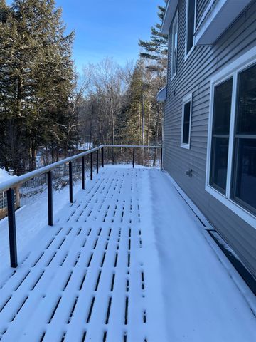 2170 Wildlife Road, Hartford, VT 05001