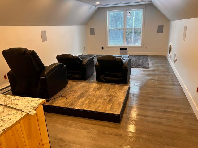 2170 Wildlife Road, Hartford, VT 05001