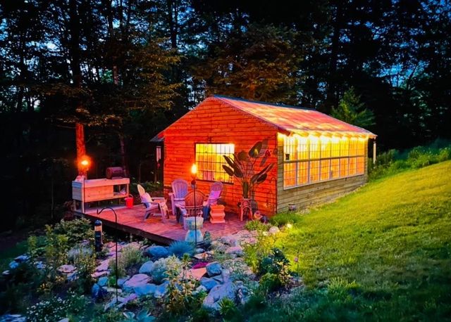 2170 Wildlife Road, Hartford, VT 05001