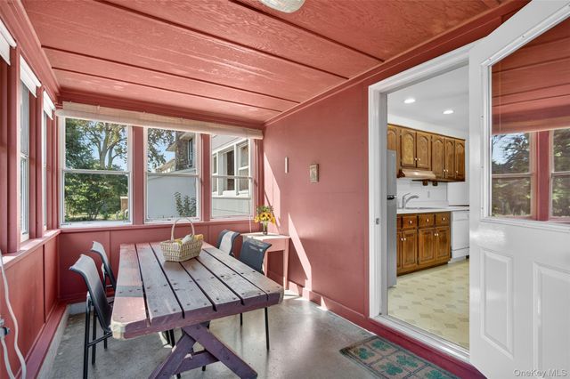 51 Mulberry Street, Rhinebeck, NY 12572