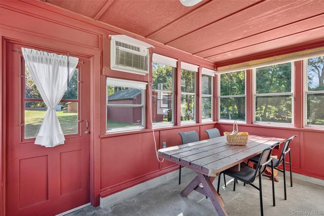 51 Mulberry Street, Rhinebeck, NY 12572