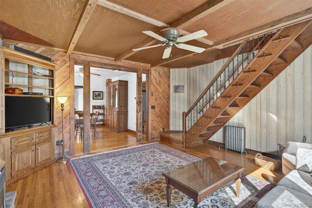 51 Mulberry Street, Rhinebeck, NY 12572