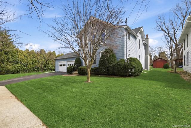 51 Mulberry Street, Rhinebeck, NY 12572