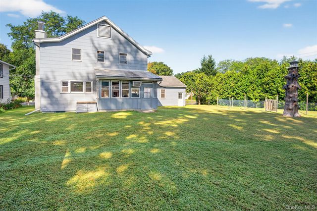 51 Mulberry Street, Rhinebeck, NY 12572