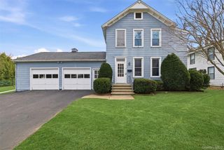 51 Mulberry Street, Rhinebeck, NY 12572