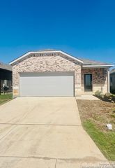 11831 Carolina Rose, Converse, TX 78109