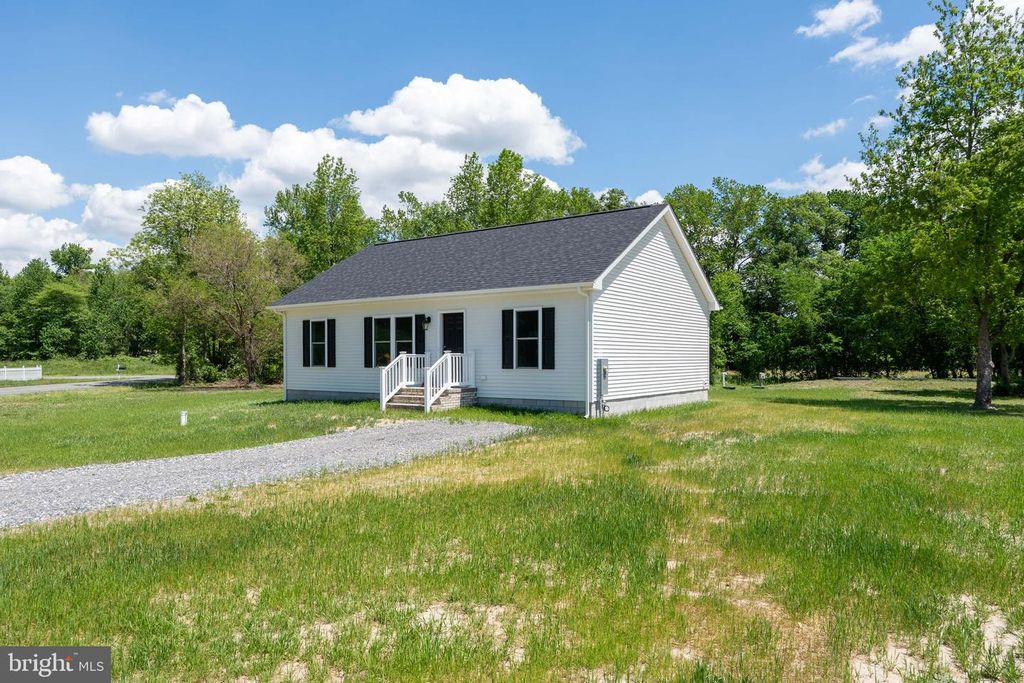 1424 PONY TRACK RD, Camden Wyoming, DE 19934