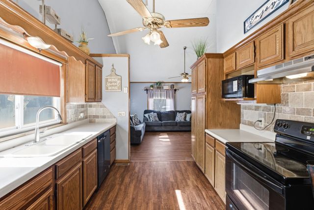 1844 N Garland St, Wichita, KS 67203