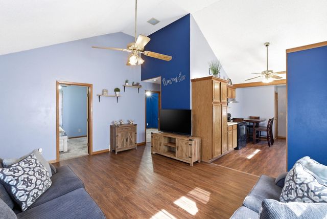 1844 N Garland St, Wichita, KS 67203