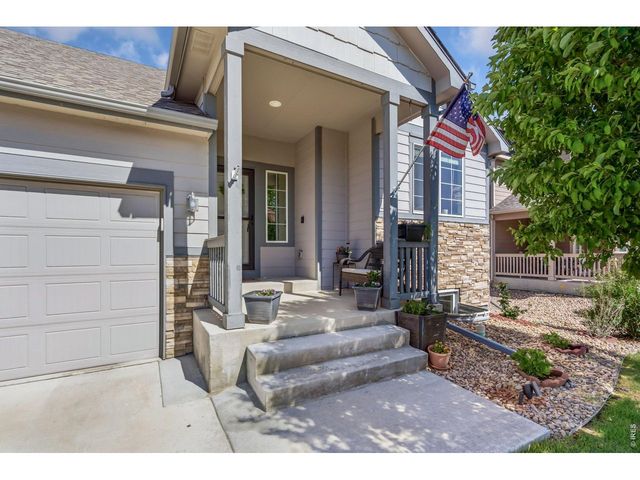 375 Shadowbrook Dr, Windsor, CO 80550